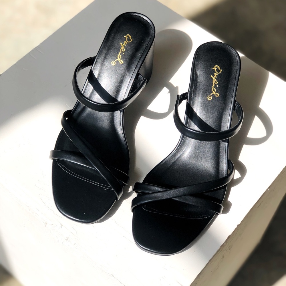 Khloe Strappy Heels Size 8